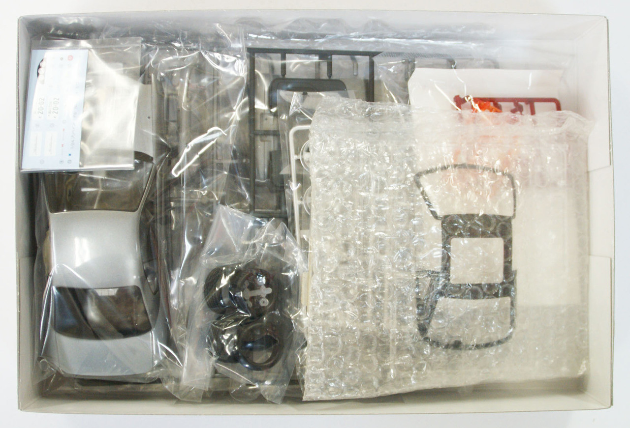 Aoshima 08645 S15 Nissan Silvia Spec.R Sparkling Silver 1/24 Scale