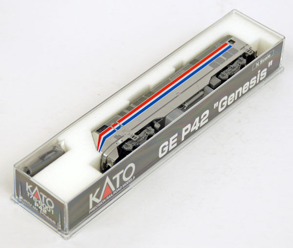 Kato 176-6001-1 GE P42Genesis Amtrak Ph3 #46 (N scale)