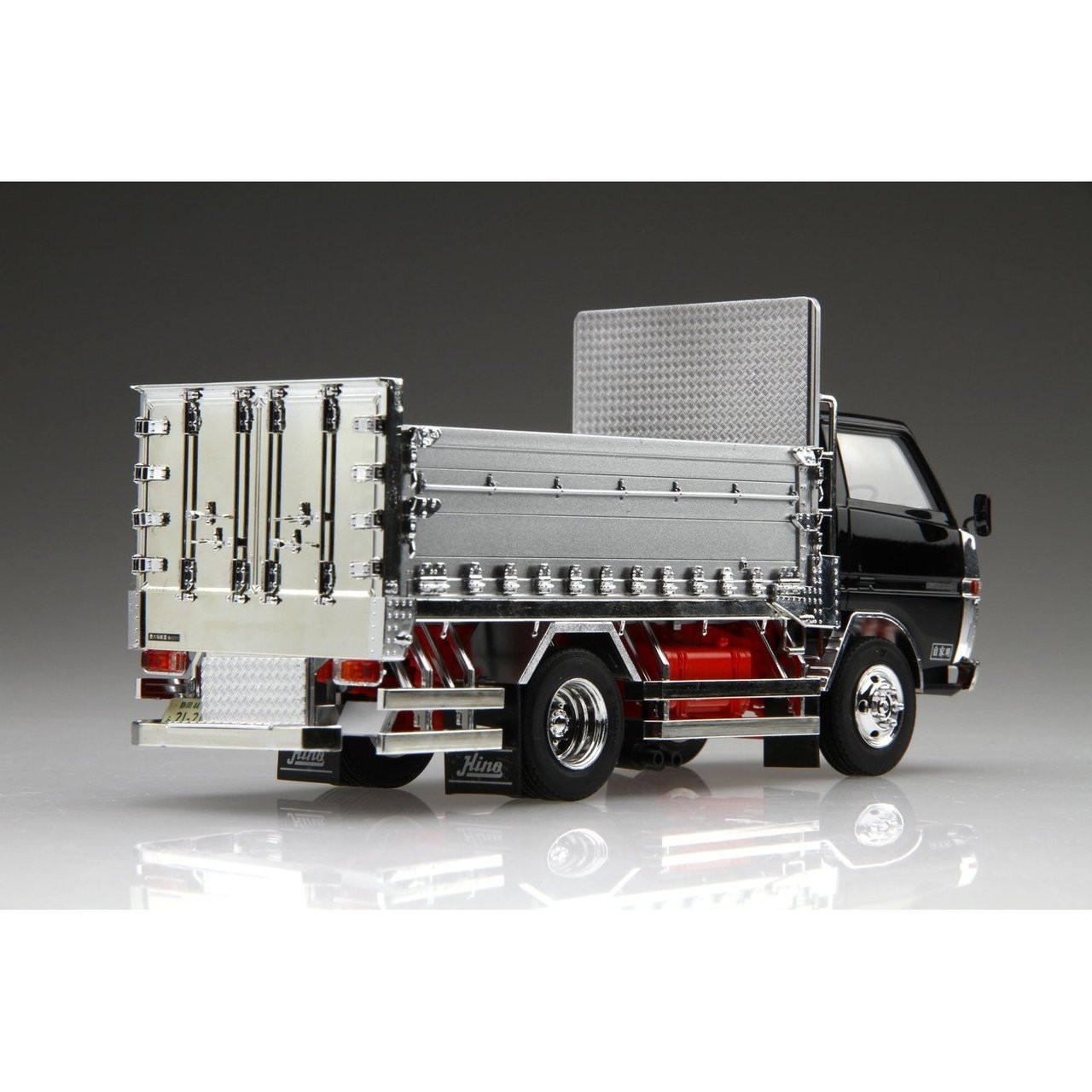 Fujimi HT2 Hino Ranger 2 1/32 Scale Kit