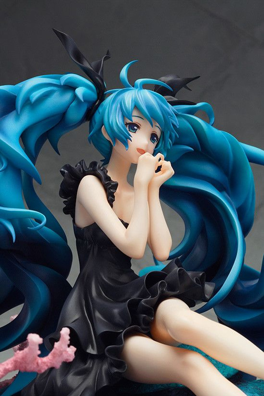 Hatsune Miku: Deep Sea Girl ver. 1/8 Figure