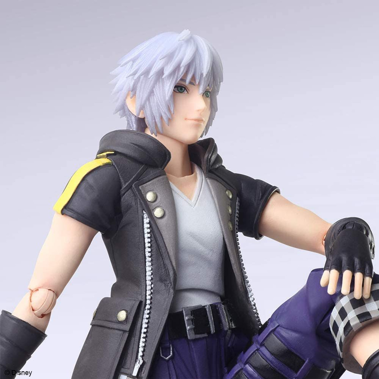 Amazon.co.jp: KINGDOM HEARTS III BRING ARTS 王様 PVC製 塗装