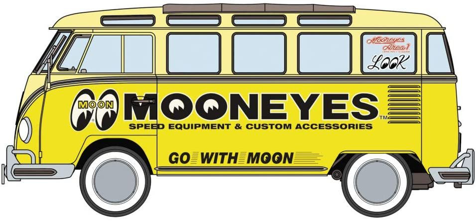 1/24 Volkswagen Type 2 Micro Bus 'Mooneyes' Plastic Model