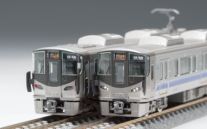 TOMIX JR 225系 4両セット 98242 98242 JR Series 225-5100 Suburban Train 4 Cars Set (N scale