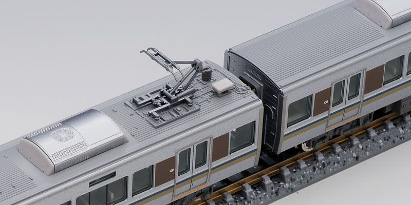 98685 JR Series 225-100 Suburban Train 8 Cars Set (N scale
