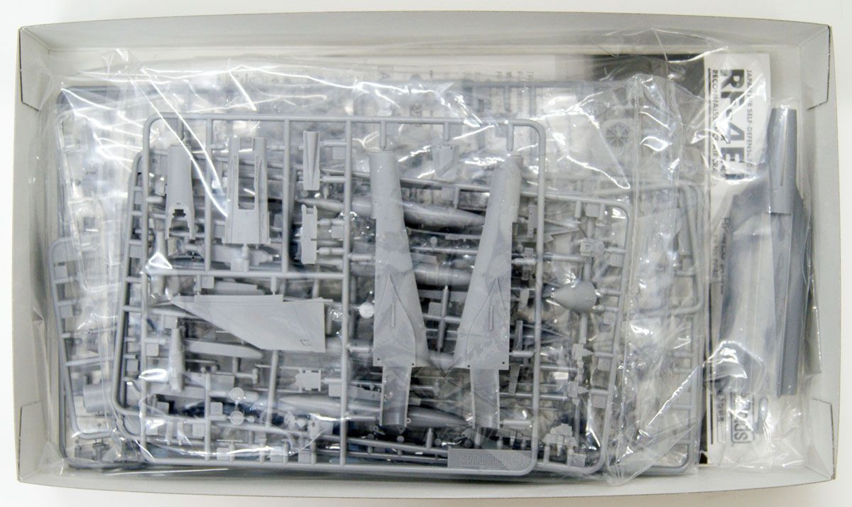 1/72 JASDF RF-4EJ Reconnaissance Aircraft Plastic Model