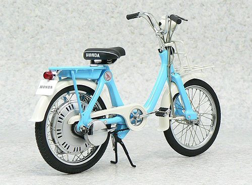 Ebbro 10017 Little Honda Monkey P25 (Blue) 1/10 Scale