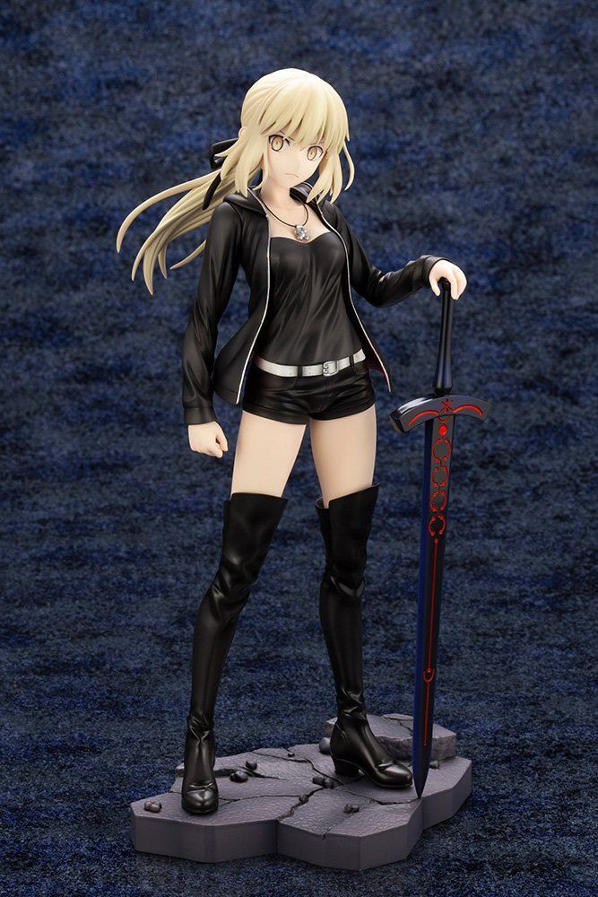 Saber/Altria Pendragon (Alter) Casual Outfit Ver. 1/7 Figure (Fate