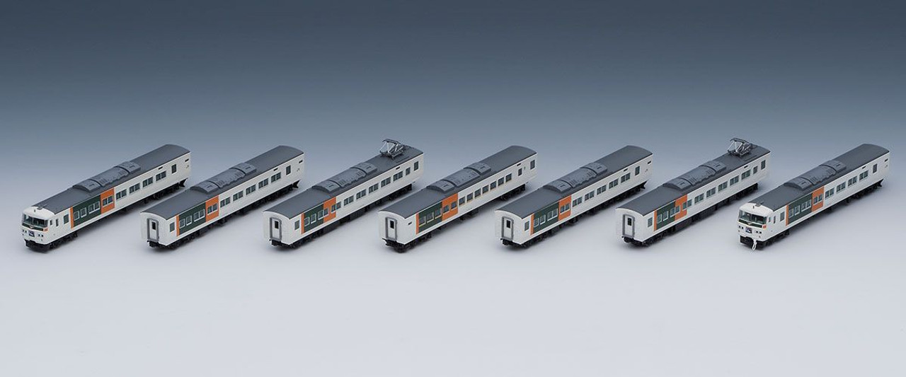 98398 JR Series 185-200 Limited Express Train (Odoriko/New