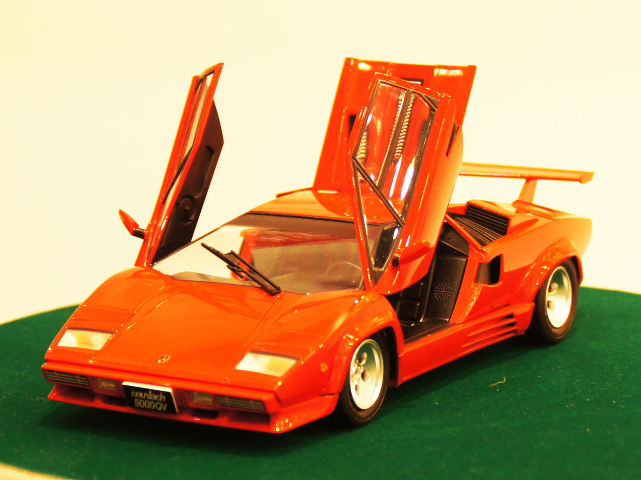 ミニカー Autoart Lamborghini Countach LP5000S 1/43 AUTOart LAMBORGHINI COUNTACH 5000 S 5000S - WHITE