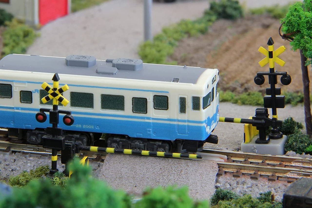 ST010-3 Z Shorty Type KIHA 58 Shikoku Color (Z Scale)