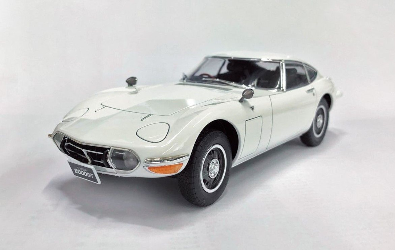 The Model Car No.1 1/24 Toyota MF10 2000GT 69 Plastic Model