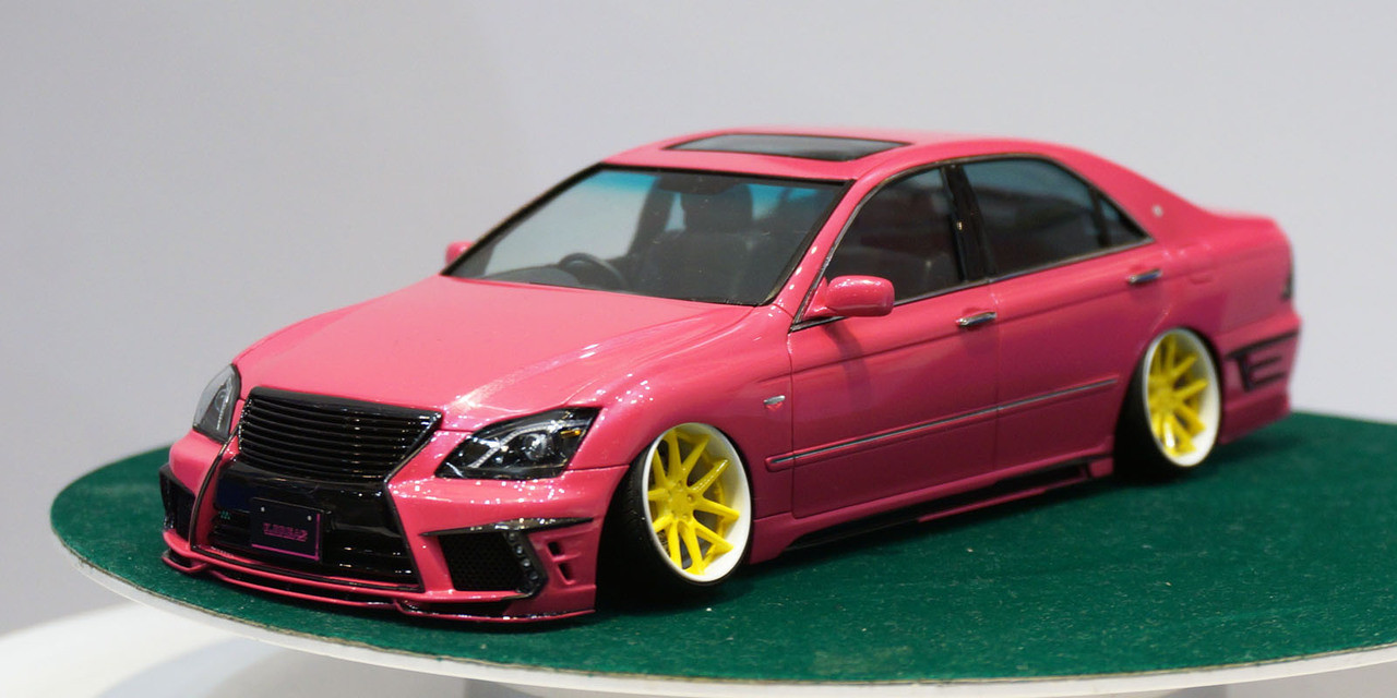 Aoshima 11683 Toyota 18 Crown Hyper Zero Custom Version 2 K