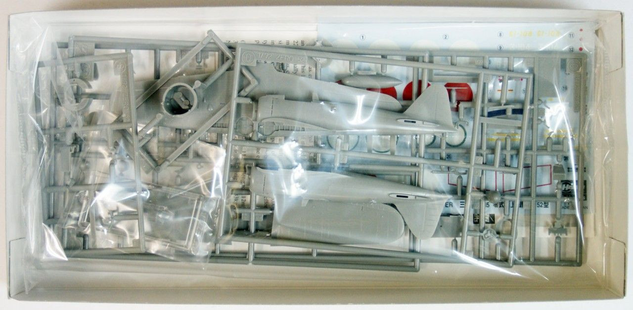 1/72 Mitsubishi A6M5 Zero Fighter (Zeke) Type 52 Japanese Navy