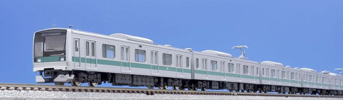 92571 JR Commuter Train Series E233-2000 4 Cars Set (N scale)