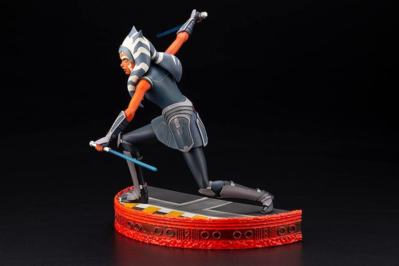 Kotobukiya ARTFX Ahsoka Tano 1/7 Easy Assembly Figure Kit (Star Wars:The  Clone Wars)