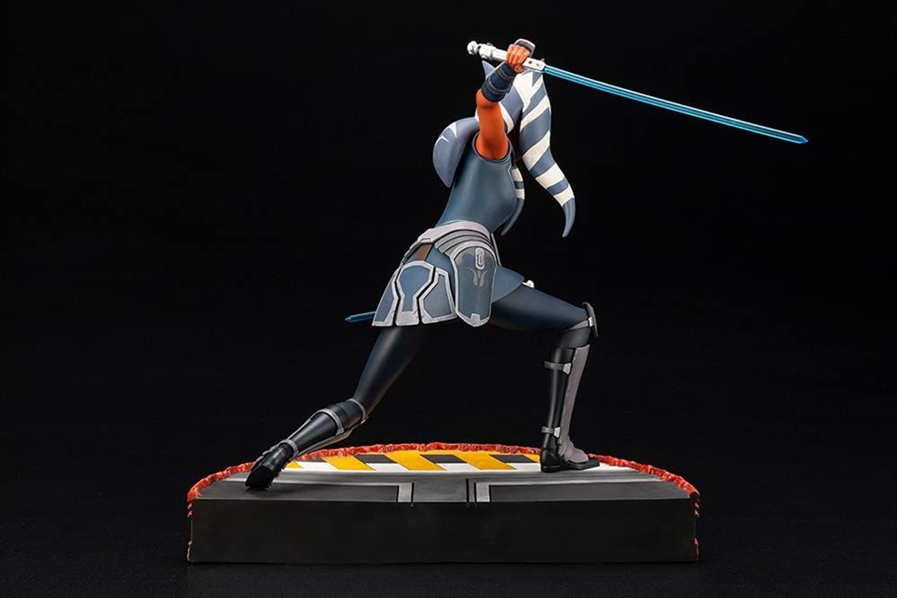 Kotobukiya ARTFX Ahsoka Tano 1/7 Easy Assembly Figure Kit (Star Wars:The  Clone Wars)