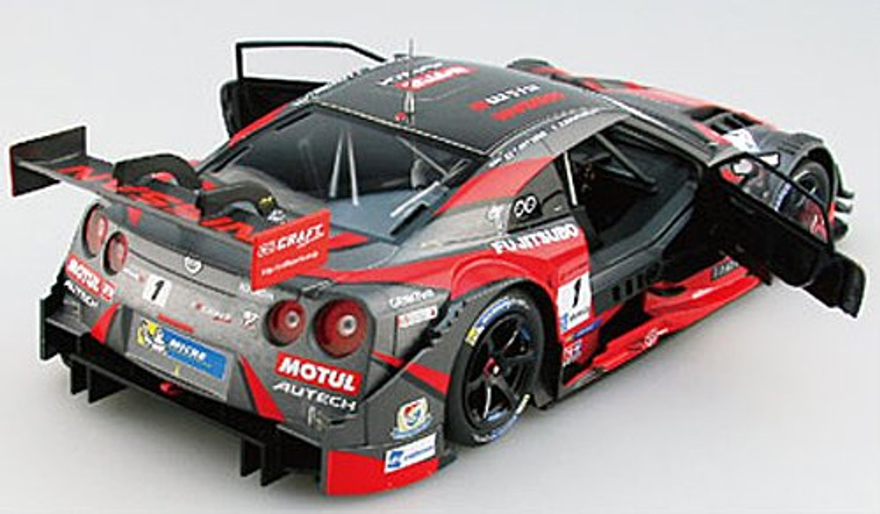 Ebbro 81022 MOTUL AUTECH GT-R SUPER GT500 2015 Rd.1 OKAYAMA No.1 1/18 Scale