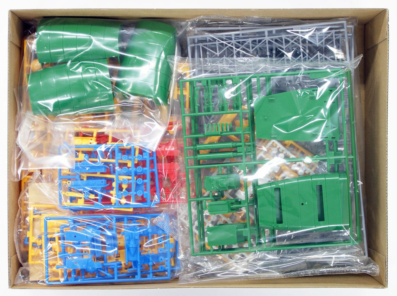Thunderbirds 1/350 TB-2 Container Dock Plastic Model