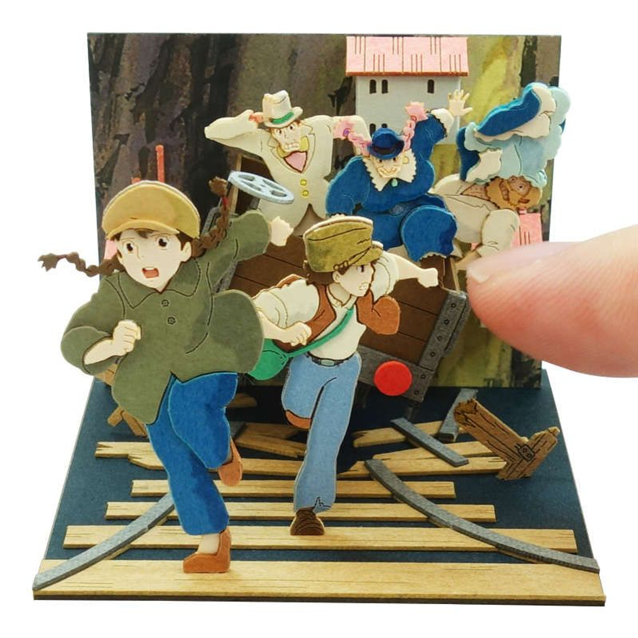 MP07-133 Studio Ghibli Sheeta and Pazu Running Away (Castle in the Sky)