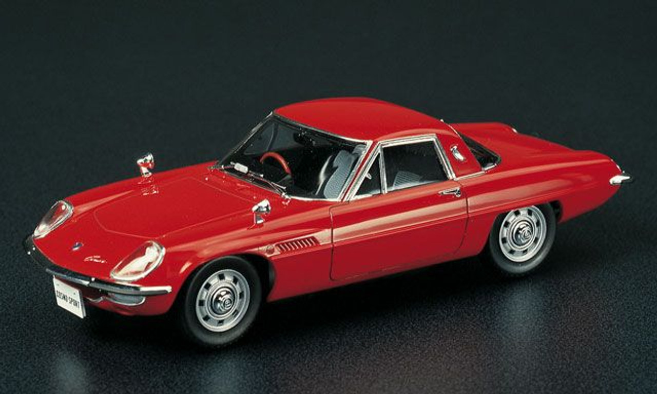 1/24 Mazda Cosmo Sport L10B (1968) Plastic Model