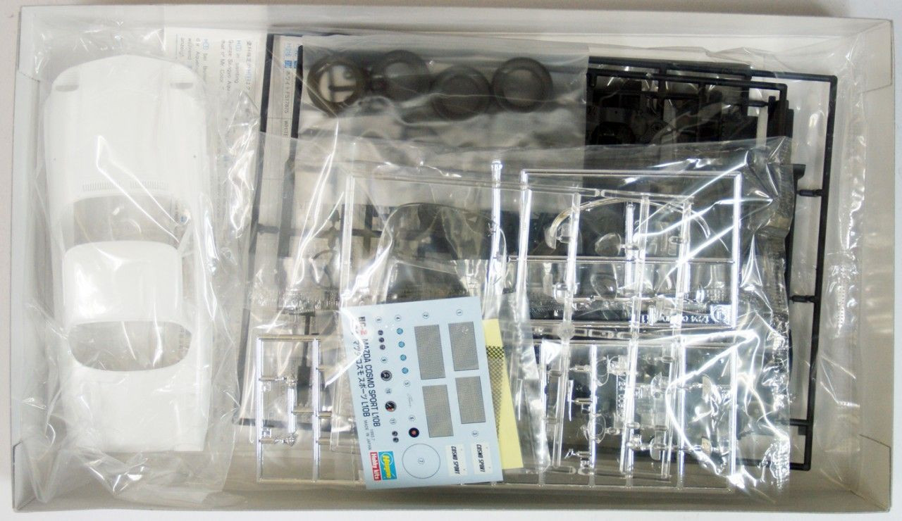 1/24 Mazda Cosmo Sport L10B (1968) Plastic Model