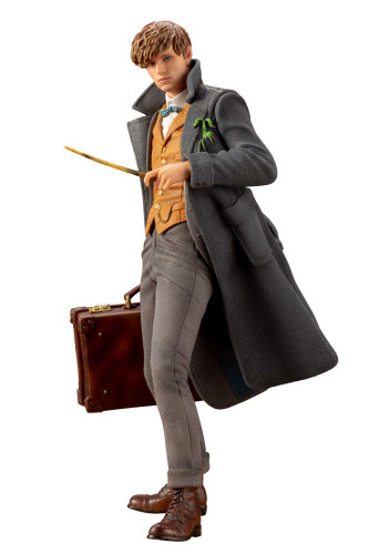 Kotobukiya SV229 ARTFX+ Newt Scamander 1/10 Scale Figure