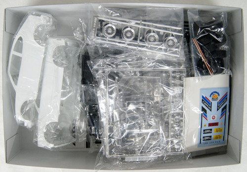 Aoshima 57858 The Model Car Suzuki SS30V Alto/SS20 Cervo 79 set 1/20 Scale Kit