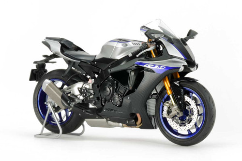Tamiya 21165 YAMAHA YZF-R1M 2018 Masterwork Collection 1/12 Scale Finished Model