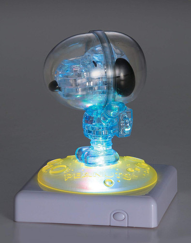 Beverly Crystal 3D Puzzle 485636 Snoopy Astronaut (35 Pieces)