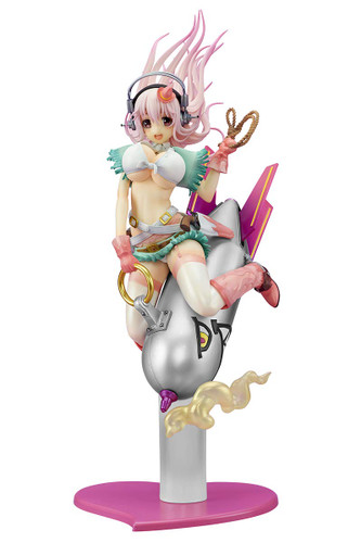 quesQ Super Sonico Love Bomber 1/7 Scale Figure
