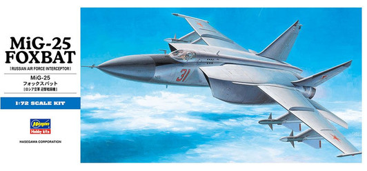 Hasegawa 1/72 MiG-25 Foxbat (Russian Air Force Interceptor) Plastic Model