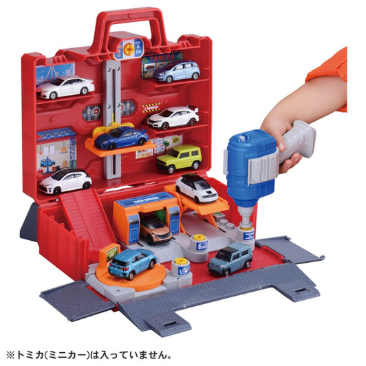 Takara Tomy Tomica World Lively Four Actions! Tomica Maintenance Base Box