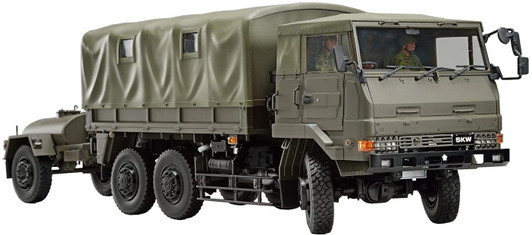 Aoshima Military Model Kit 1/35 3 1/2t truck (SKW-476) w /Outdoor cooker No. 1 (22-Kai) and 1t water tank trailer Plastic Model