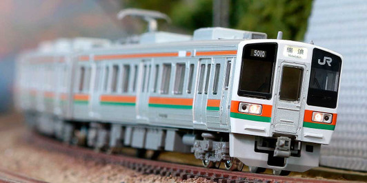 Greenmax 30475 JR Series 211-5000 (Jinryo Car Base K107 Configuration) without Motor 3 Cars Set (N scale)