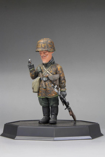  Fine Molds 1/12 WWII Waffen-SS Soldier and ZB26 Light Machine Gun Plastic Model 