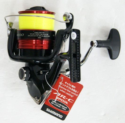 Shimano (Fishing) 19 SIENNA 4000 (150m #4 Line included) Spinning Reel