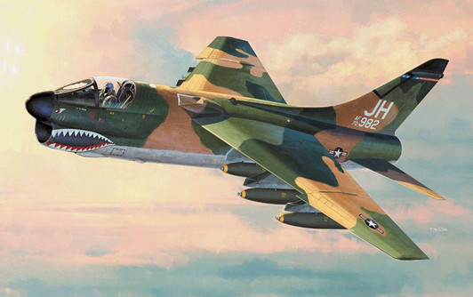  Hasegawa 1/48 A-7D Corsair II “Vietnam Scheme” Plastic Model 