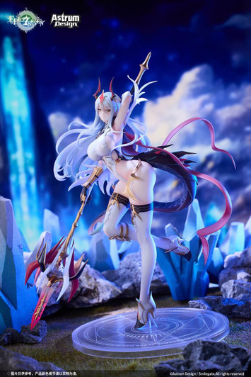  amiami Astrum Design: Epic Seven - New Moon Luna 1/7 Figure 