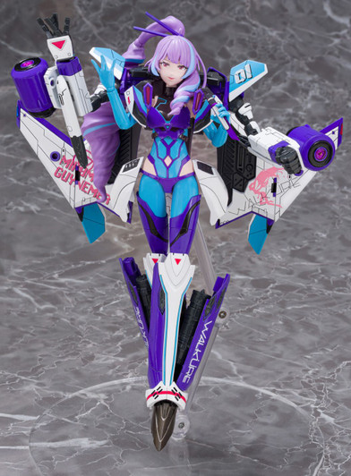 Aoshima V.F.G. No.MC-17 Macross Delta VF-31J Siegfried Mikumo Guynemer Plastic Model