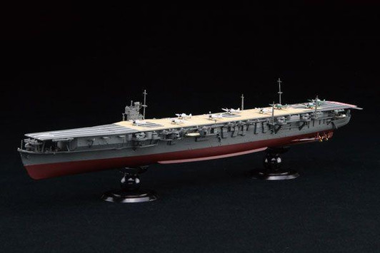  Fujimi 1/700 Imperial Japanese Navy Aircraft Carrier Soryu Full Hull (With Wooden Deck Seal) Plastic Model 