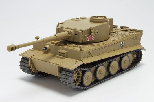  Platz 1/56 Girls und Panzer das Finale Otegoro Mokei Senshadou Tiger I Kuromorimine Girls High School Plastic Model 