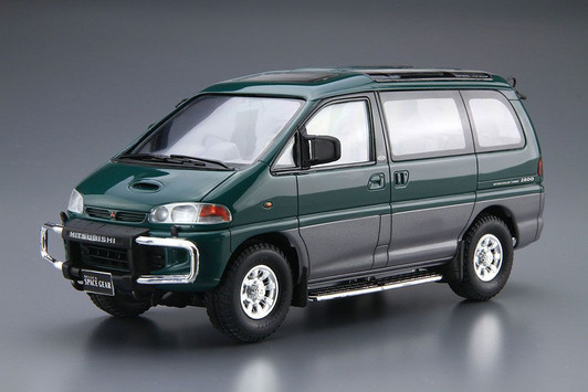 Aoshima 1/24 Mitsubishi PE8W Delica Space Gear '96 Plastic Model