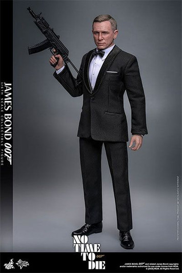 Hot Toys Movie Masterpiece 1/6 James Bond 007 Fully Poseable Figure (No Time To Die)