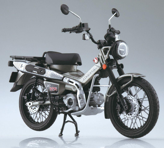  Aoshima 1/12 Honda CT125 Hunter Cub Matte Armored Silver Metallic Finished Model 