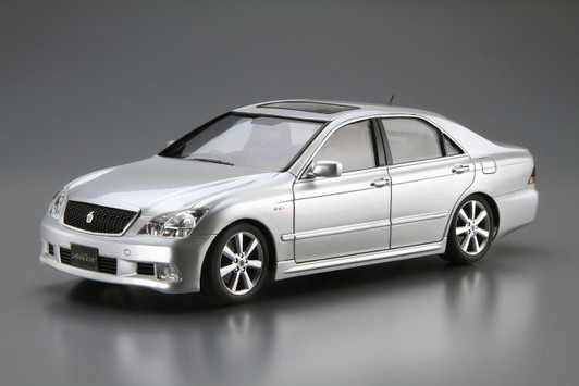  Aoshima The Model Car  1/24 Toyota GRS182 Crown Royal Saloon G/Athlete G '03 Plastic Model 