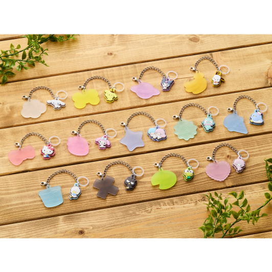 Bandai Candy Sanrio Characters Double Charm Gummy Box (12 pcs.)