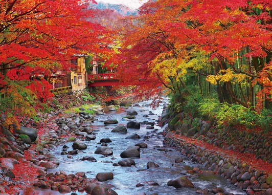Jigsaw Puzzle The colorful Katsura River in Shuzenji (Shizuoka) deepens in hue. (500 Pieces)