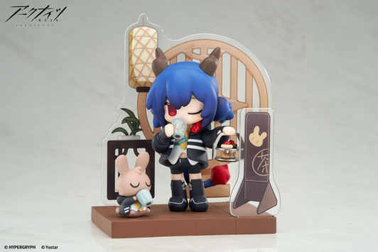 APEX Arknights: Mini Series - Ch'en - Would You Like A Dessert? Figure