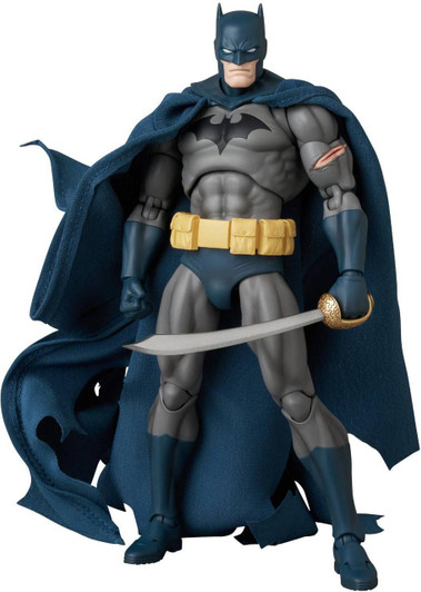  Medicom MAFEX Batman Damage Ver. (Batman: Hush Ver.) Figure 