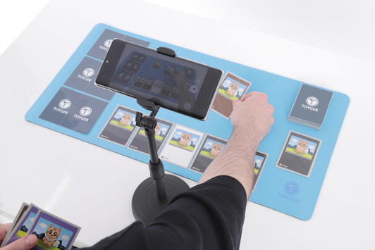 Toyger Remotz Lite Smartphone Only Needed To Easily Enjoy Remote Card Game Matches Lightweight And Compact Model